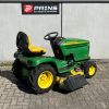 Afbeeldingen van John Deere GT235 zitmaaier